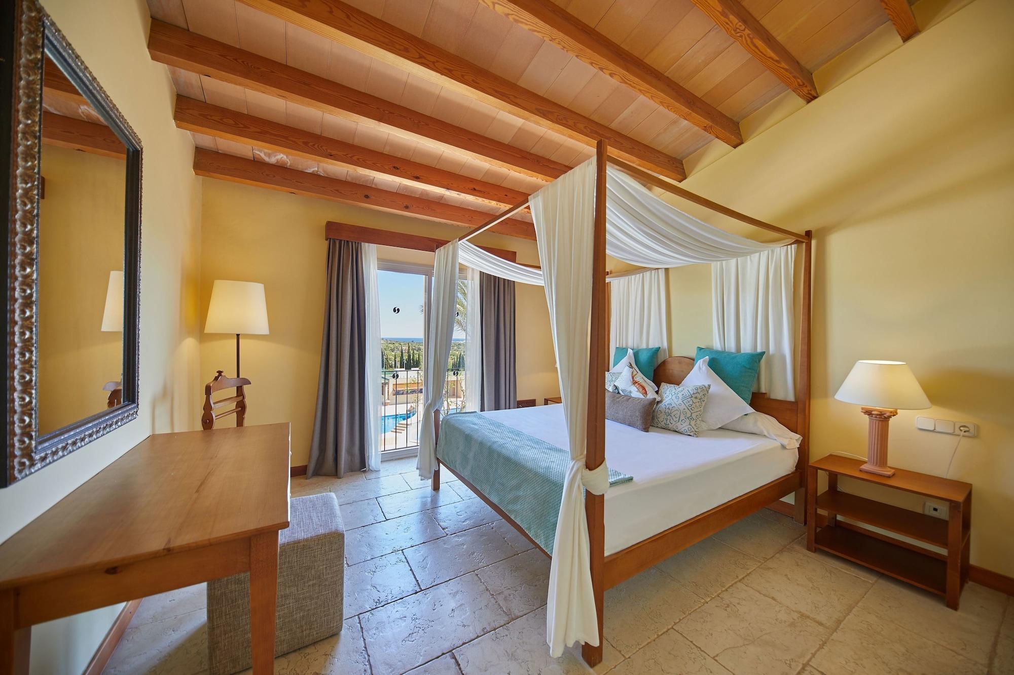 Pula Suites Boutique Resort Son Servera  Exterior photo
